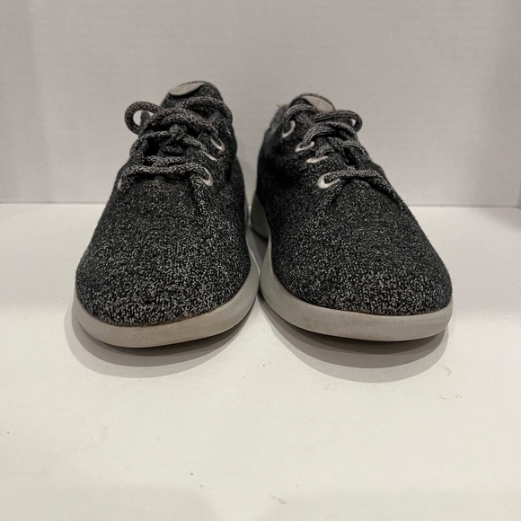 Allbirds The Wool Runners | Women's Size 9 | Grey Color - Picture 4 of 13